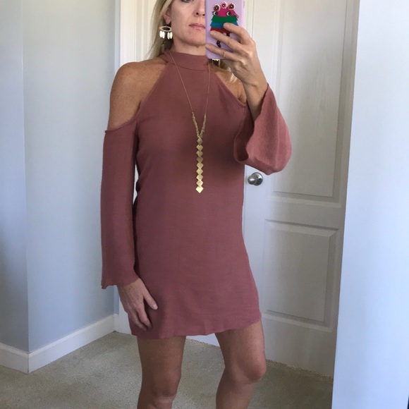 Mauve Cold Shoulder Mini Dress - Picture 3 of 6